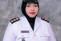 Kades Guruaping, Rina Hamid.